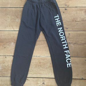 northface sweatpants